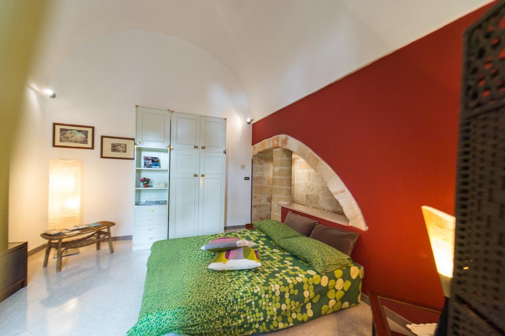 B&B Fiore Di Mare โปลีญาโนอามาเร ห้อง รูปภาพ